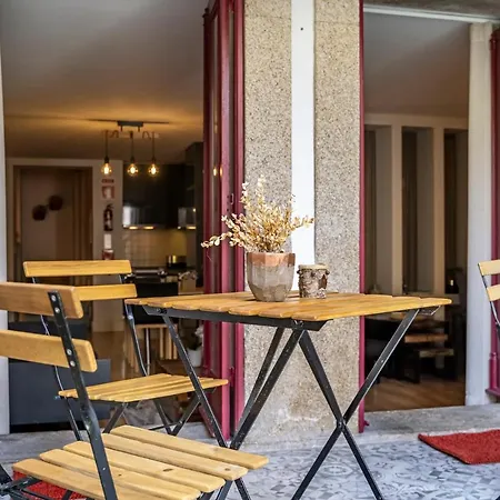 Apartment Private Garden In City Center