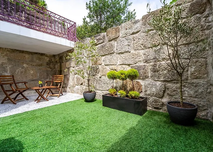 Apartament Private Garden In Center