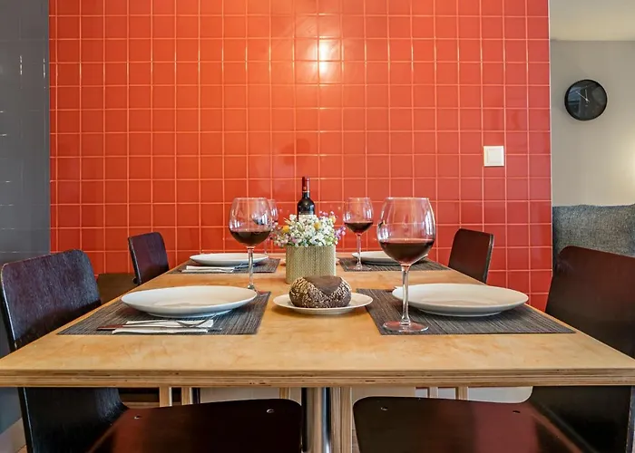 Private Garden In Center Porto