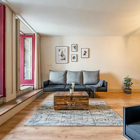 Private Garden In Center 포르투